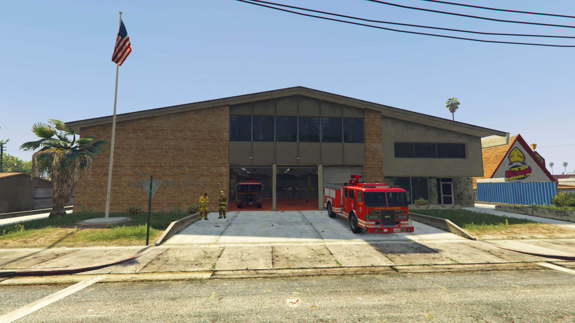 Здание пожарной части в GTA 5 с припаркованным спецтранспортом 